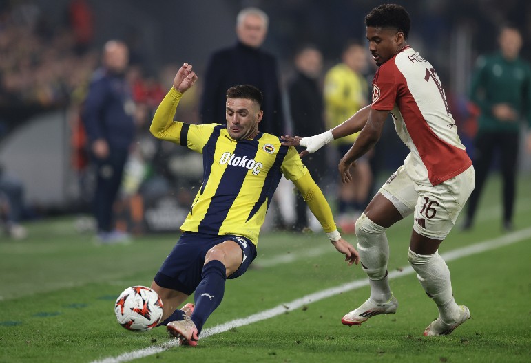 HOĆE LI TADIĆ NAPUSTITI FENER? Srpski fudbaler ovom izjavom otklonio sve dileme