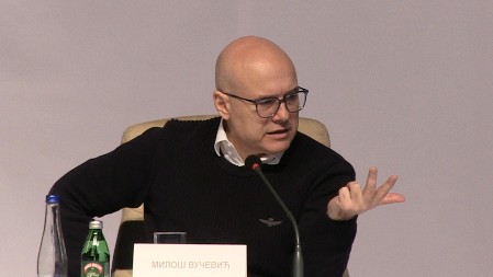 ČOVEK KOJI JE VODIO DRŽAVU POZIVA NA HAOS Premijer Vučević zgranut zbog sramne izjave Tadića