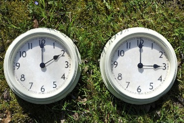 ŠTA AKO NE POMERIMO SAT Evo kakve efekte bi izazvalo ukidanje letnjeg računanje vremena