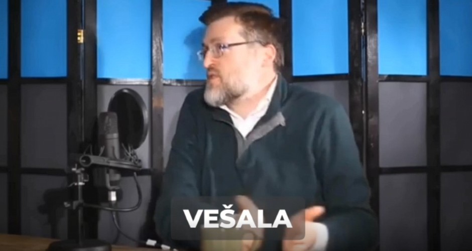 "MRTVA USTA NE GOVORE"! Ovo je plan za 15. mart: Vučić može da završi pod zemljom, policajce ubijajte, niko neće odgovarati! (VIDEO)