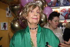 LEPA LUKIĆ (85) IMA DEČKA! Pomirili se posle 50 godina, otkrila sve detalje!