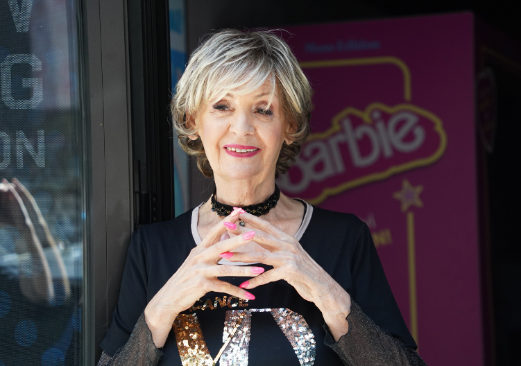 LEPA LUKIĆ IMA SAMO JEDNU NEOSTVARENU ŽELJU! Pevačica otkrila šta je u ovim godinama održava u životu