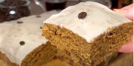 ITALIJANSKI KOLAČ SA KAFOM Savršen spoj deserta i omiljenog napitka, a nije tiramisu