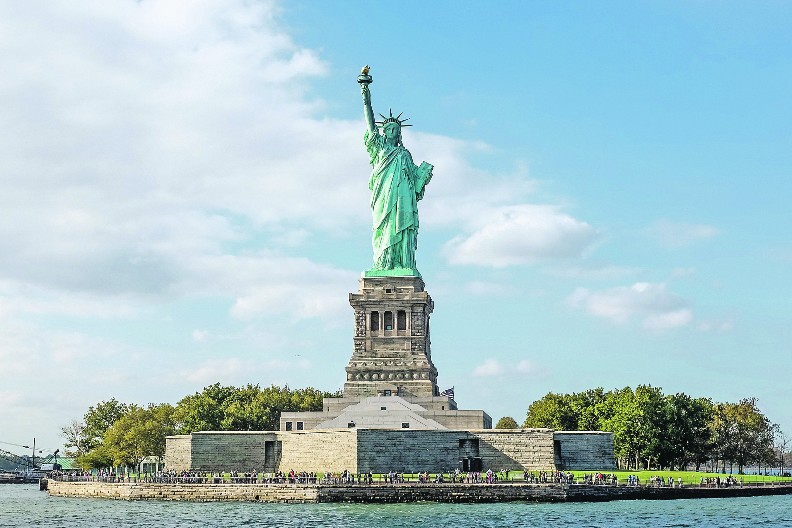 FRANCUSKA TRAŽI KIP SLOBODE NAZAD Bela kuća odmah uzvratila: "Nemoguće..."