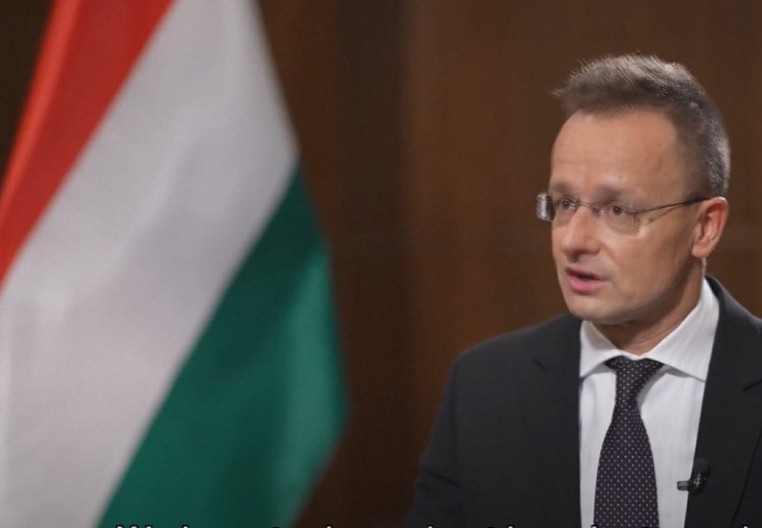 "KIJEV 10 GODINA OBMANJUJE BUDIMPEŠTU" Sijarto: Mađarska neće podržati ulazak Ukrajine u EU