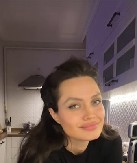 OVO NIJE ANĐELINA DŽOLI! Izgledaju potpuno isto, evo ko je lepotica koju mešaju s poznatom glumicom