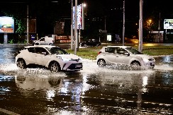 VAŽNO OBAVEŠTENJE ZA VOZAČE Oprezno zbog kiše, u ovim delovima se očekuje da će pasti od 60 do 80 milimetara!
