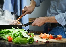 NAJZDRAVIJI SAVETI ZA PRIPREMU POVRĆA Svi prave ovu grešku kada kuvaju ručak, a time uništavaju vitamine i minerale