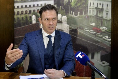 Mali: Dok blokiraju zemlju, Vučić se u Briselu bori za što bolju poziciju Srbije