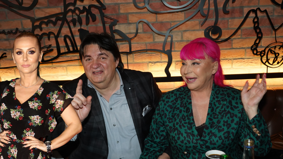 EVO KAKO ĆE IZGLEDATI SVADBENO VESELJE ZORICE I KEMIŠA Datum simboličan, venčanica spremna, ali i stvar koju obožava svaka mlada!