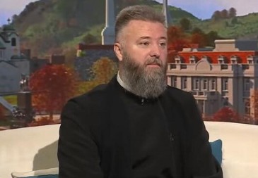 SVAKA SRPSKA KUĆA TREBA OVU IKONU Sveštenik otkriva zašto je dovoljno samo da je pogledate