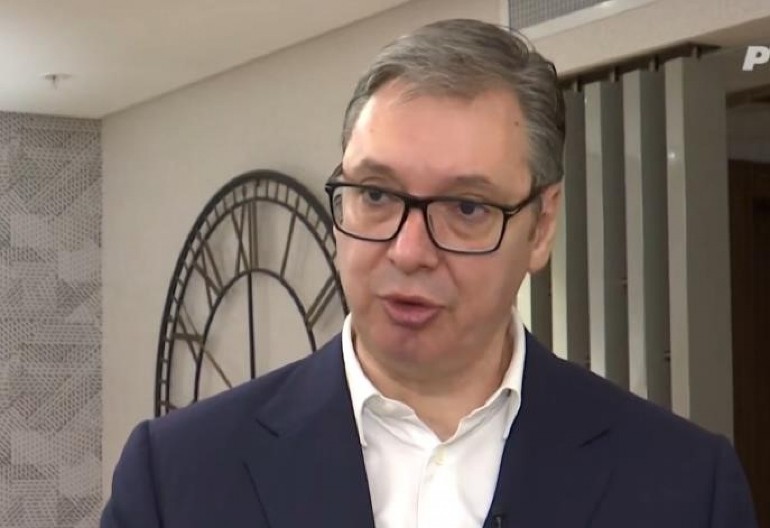 "ŠTO TO NE KAŽETE NARODU" Vučić: Strpali su u svoje džepove milijardu i po evra da varaju građane na ulici