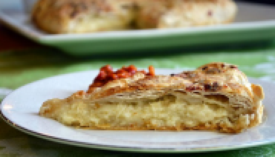 POSNA GIBANICA JOŠ BOLJA OD MRSNE Za savršen doručak, služite uz šolju sojinog jogurta