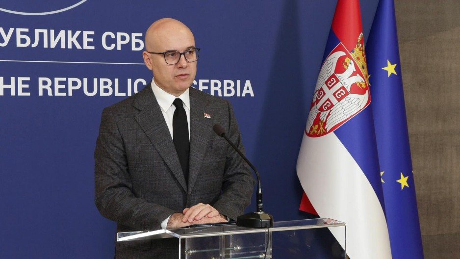 OBRATIO SE VUČEVIĆ Potpisan ugovor o razvoju veštačke inteligencije, evo šta to znači za građane Srbije (VIDEO)