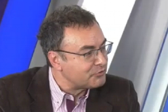 ON BI PUMPAO, DINSTAO I MARINIRAO Jedino što Jovo Bakić zna je da bude bezobrazan, vulgaran i glasan! (VIDEO)