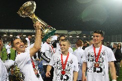 OVO SE DUGO KRILO OD JAVNOSTI Dušan Vlahović je prvo igrao za Zvezdu, a onda je promašio penal...