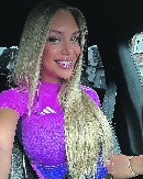 VAR NE BI POMOGAO Onlifens cica pokušala da nasamari bundesligašku zvezdu i zatrudni!