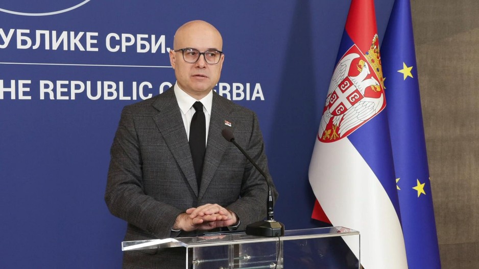 VI RUŠITE, MI ĆEMO GRADITI, VI MRZITE, MI ĆEMO VOLETI: Moćna poruka lidera SNS Miloša Vučevića blokaderima pred svesrpski sabor: Vi gubite, a Srbija će pobediti!