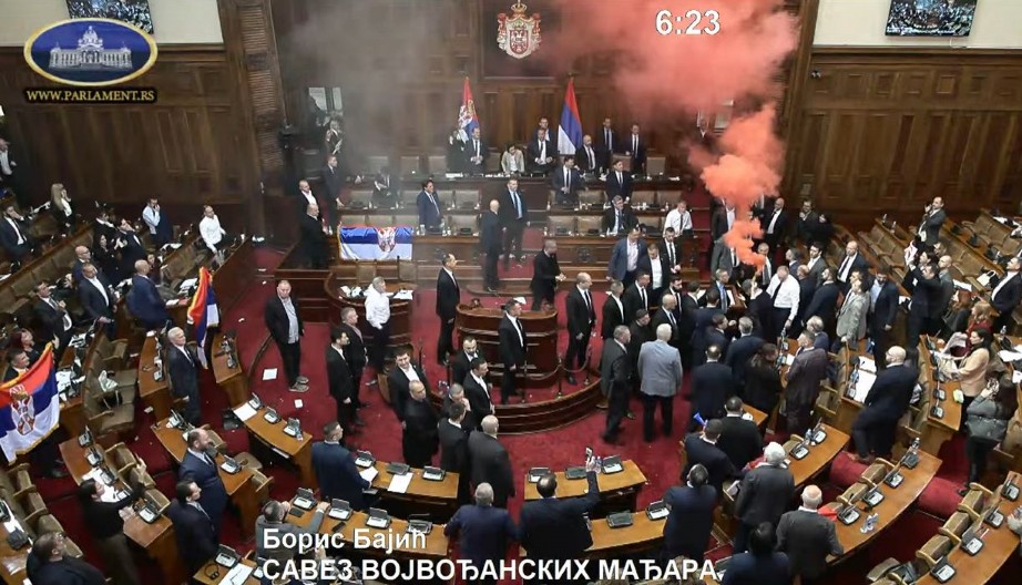 SRAMNO PRIZNANJE OPOZICIJE: "Pravili smo haos u skupštini da bi Zapad video da je Vučić slab!"