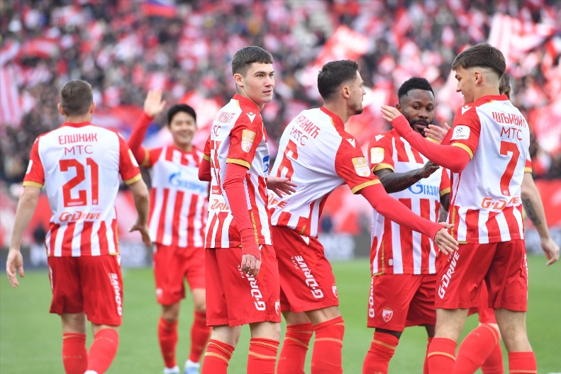 LEGENDA CRVENO-BELIH POZIVA "DELIJE" NA "VEČITI" DERBI "U subotu je praznik fudbala, Zvezda je zaslužila veliku podršku"