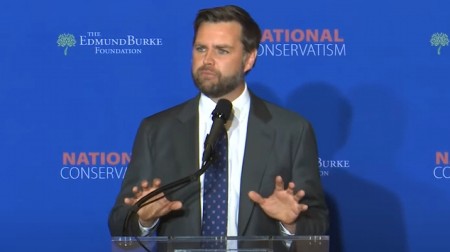 "TO ŠTO RADI JE APSURDNO": Džej Di Vens udario na Zelenskog