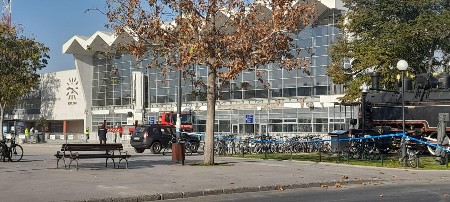 OTAC NASTRADALE U PADU NASTREŠNICE U NOVOM SADU PODNEO KRIVIČNU PRIJAVU ZA TERORIZAM Sreo se sa glavnim tužiocem Stefanovićem!