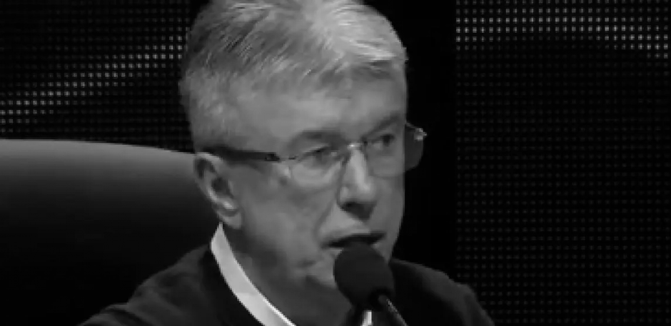 PRIČALO SE DA POPOVIĆ IMA MILIONE, MESEC DANA POSLE NJEGOVE SMRTI SAZNALA SE ISTINA Ovoj pevačici se poverio i to pred Suzanom