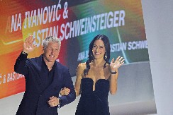 ISTA JE ANA, PRELEPA JE, A I NEŠTO SE ŠUŠKA O NJIMA? Evo ko je voditeljka koja je pomutila pamet Švajnštajgeru, zbog nje se navodno razvode