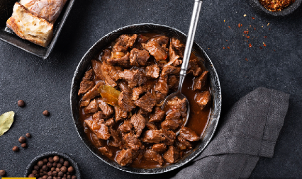 SVINJSKI PAPRIKAŠ Rapsodija ukusa u svakom zalogaju, za sve gurmane i one izbirljive