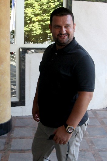 ODUZETA BLINDA POZNATOM KOŠARKAŠU U autu  je bio policajac iz Srbije i  drogirani vojnik iz Crne Gore