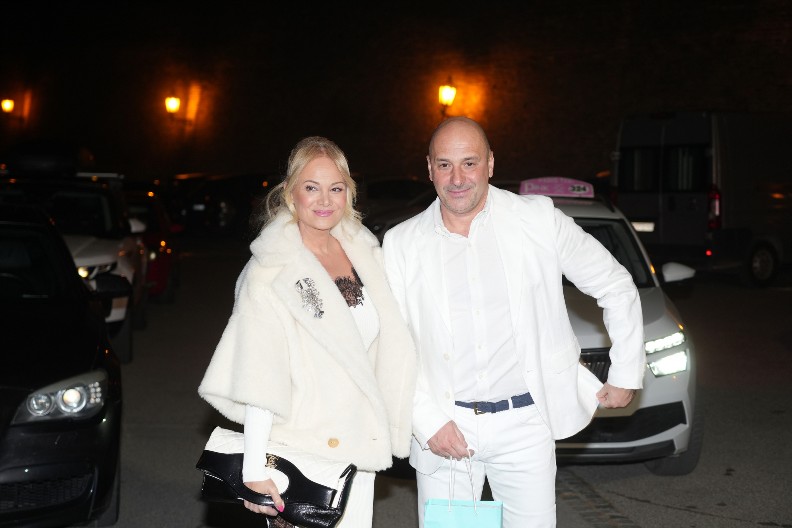 RASKRINKAN MUŽ ILDE ŠAULIĆ! Privatni život krije kao zmija noge, a evo kojim poslom se zapravo bavi!