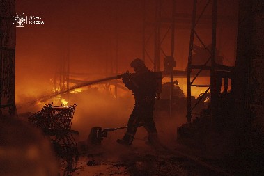 "RUSI ĆE JEDNOSTAVNO UĆI U KIJEV BEZ OTPORA": Uznemirujuće reči ukrajinskog vojnog zapovednika