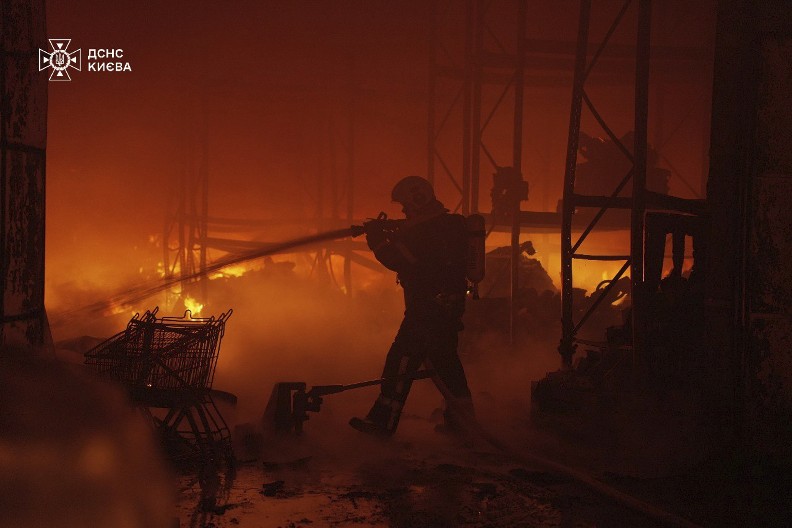 "RUSI ĆE JEDNOSTAVNO UĆI U KIJEV BEZ OTPORA": Uznemirujuće reči ukrajinskog vojnog zapovednika