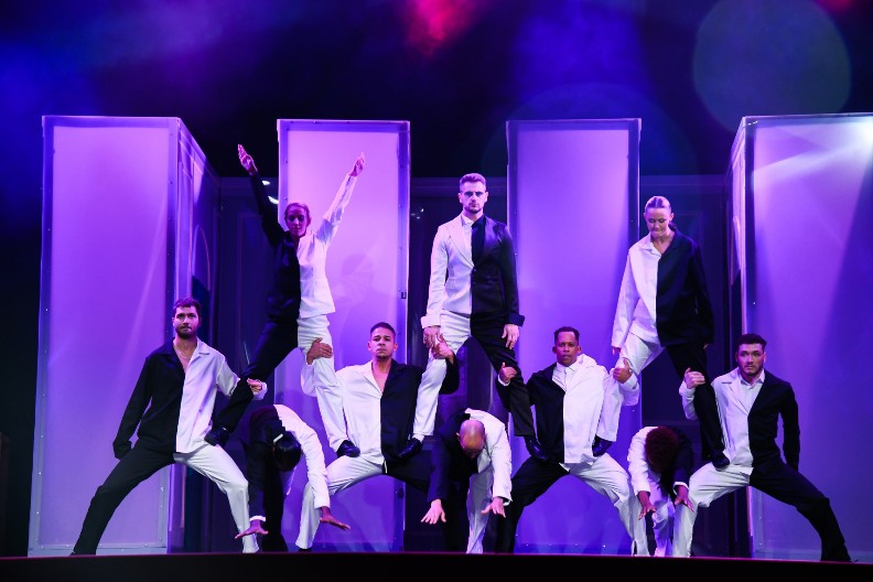 JEDINSTVENA MUZIČKA KOMEDIJA NA POZORIŠNOJ SCENI REGIONA Ne propustite mjuzikl „Pogledaj dom svoj anđele“ u Teatru Odeon!