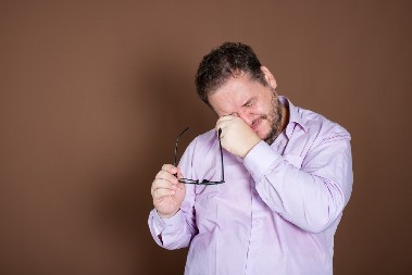 NEVIĐENA DRAMA PRED VENČANJE, MLADOŽENJA DOŽIVEO SLOM Kad je čuo šta mlada hoće da nosi, umalo se onesvestio od šoka!