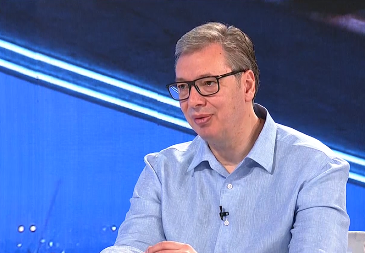 VUČIĆ OTKRIO ŠTA MU JE PUTIN REKAO U 3 REČENICE O OBOJENOJ REVOLUCIJI "Primiću sve udare spolja i iznutra"