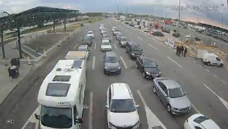 OBAVEŠTENJE ZA VOZAČE! Na ovom graničnom prelazu automobili čekaju 6 sati!