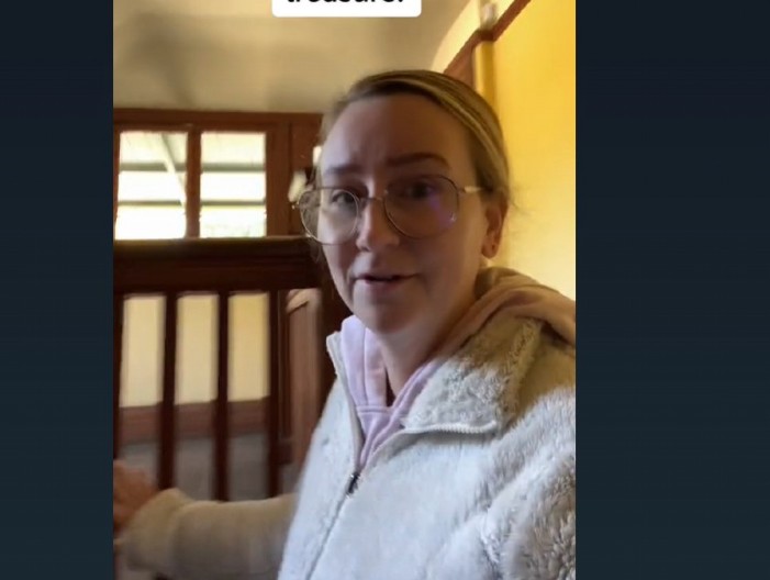 KUPILI SMO KUĆU I ŠOKIRALI SE Nismo mogli da verujemo šta smo otkrili u ćerkinoj sobi, kao da smo u horor filmu!