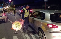 LESKOVČANIN SEO ZA VOLAN SA VIŠE OD TRI PROMILA ALKOHOLA! Tempirana bomba na putu