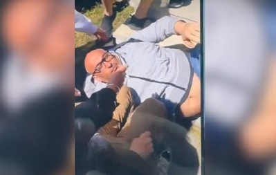 "ŠTETA ŠTO NISI UMRO" Blokaderi uputili gnusne reči Patriku Dridu kad su ga OPKOLILI!