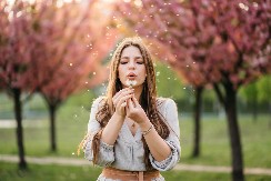 MAJ DONOSI SREĆU OVIM HOROSKOPSKIM ZNACIMA Ljubav cveta, novac stiže, a snovi se ostvaruju