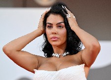 "RONALDO, RECI SVOJOJ ŽENI DA SE SMIRI" Georgina na žestokom udaru fanova zbog ove objave na Instagramu