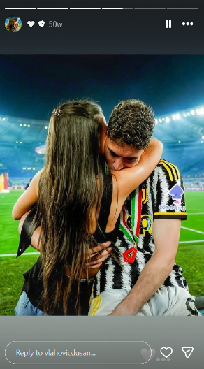 EVO KO JE DEVOJKA DUŠANA VLAHOVIĆA Smuvao ćerku poznatog fudbalskog menadžera! (FOTO/VIDEO)