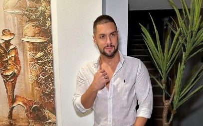 HITNO HOSPITALIZOVAN NAŠ PEVAČ! Slavio praznik rada, a onda mu se desio pakao: "Primetio sam crvenilo..."