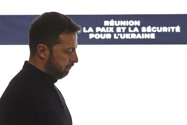 BIVŠI ŠEF CIA OTKRIO PODLI PLAN "Ukrajini smo dali samo toliko da može da krvari"