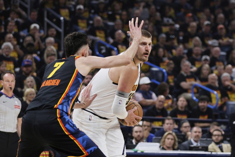 SRBIN NA ŽESTOKOM UDARU Društvene mreže se usijale zbog ovog poteza Nikole Jokića (VIDEO)