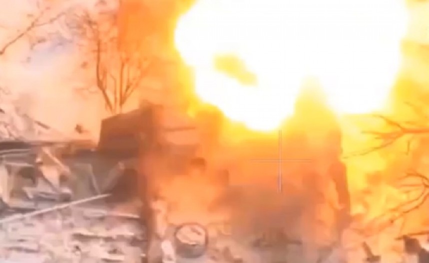 EKSPLOZIJA U VOJNOM KOMPLEKSU Povređene četiri osobe u Loharu