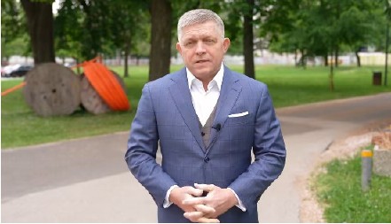 FICO STIGAO U MOSKVU: Slovački lider slavi Dan pobede u Rusiji