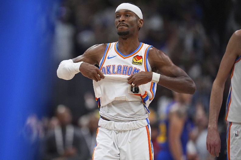 BAŠ IH JE RAZOČARAO Navijači Oklahome ostali u šoku zbog ovog poteza Šeja posle poraza od Jokićevog Denvera