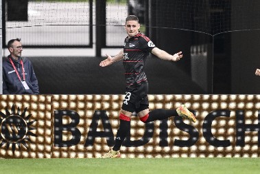 POZNATA SUDBINA SRPSKOG NAPADAČA Neće ostati u Nemačkoj, vraća se u matični klub koji ga ne želi